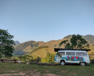 Kombi Na Natureza Selvagem